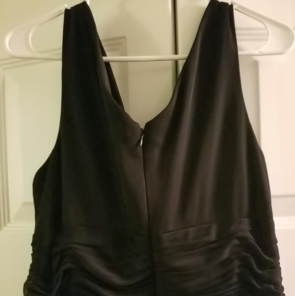 Evening dress - Picture 2 of 7